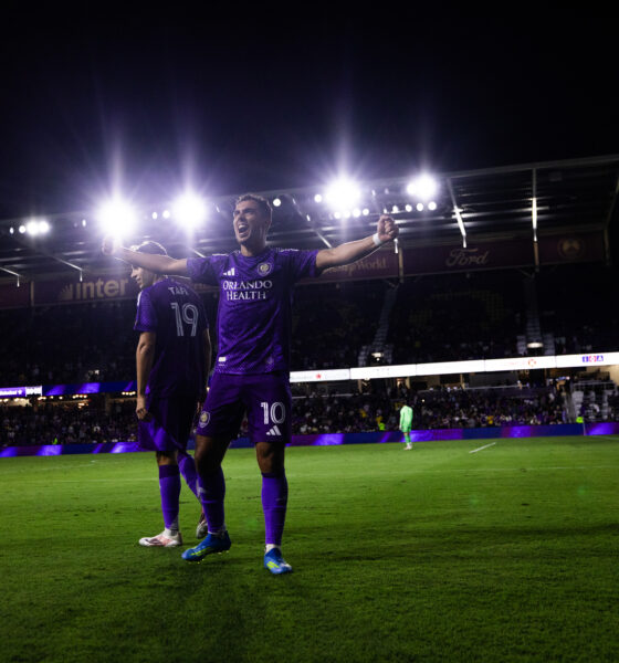 Image of Martin Ojeda celebrating a goal.