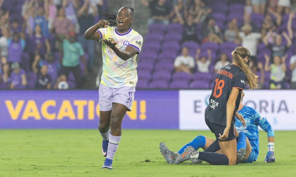 Image of Barbra Banda celebrating her goal against Bay FC.
