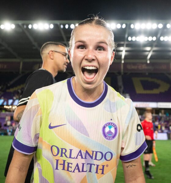 Image of Cori Dyke celebrating a win over Bay FC