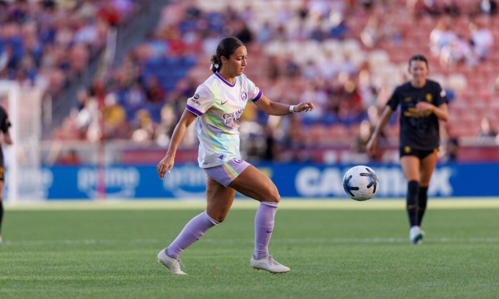 Image of Seven Castain playing against Utah.