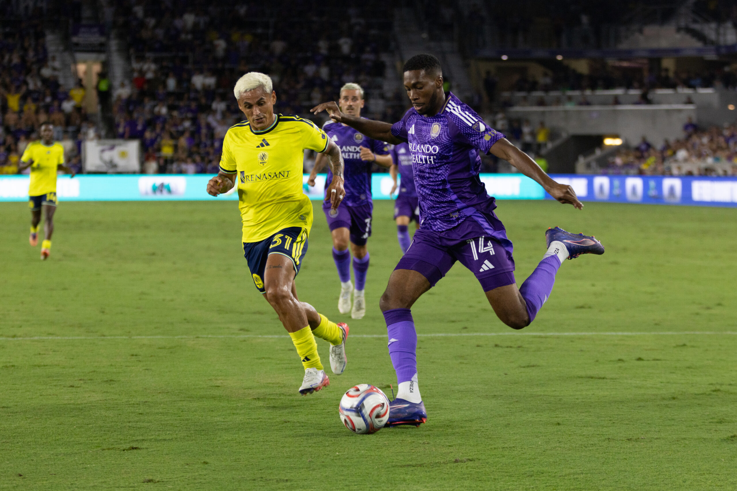 Image of Tyrese Spicer shooting against Nashville.