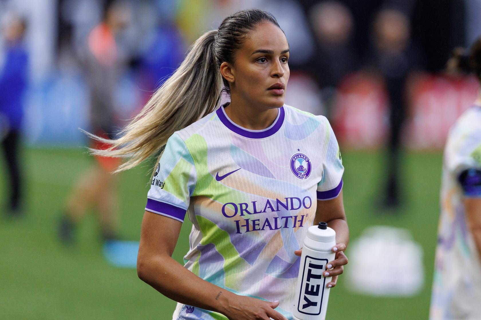 Image of Orlando Pride forward Gabi Nunes.