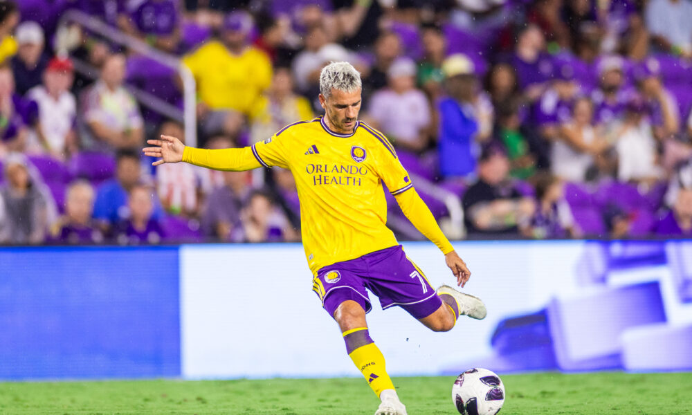 Image of Antoine Griezmann taking a set piece against Monterrey in Leagues Cup action.