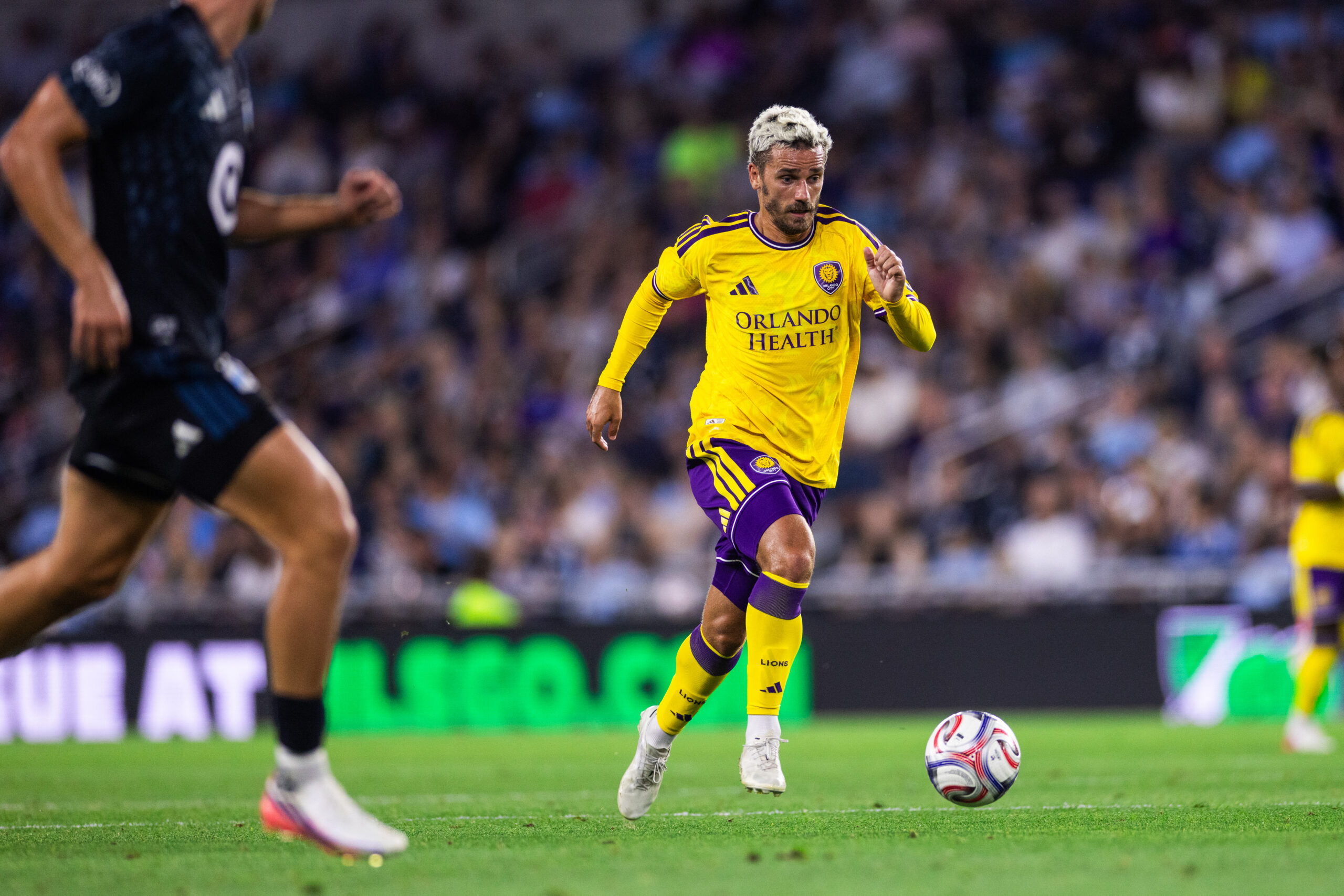 Image of Antoine Griezmann against Minnesota United.