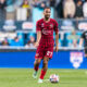 Image of Vinicius Nogueira looking for a teammate to pass to.