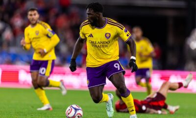 Image of Daryl Dike leading the break against Toronto.