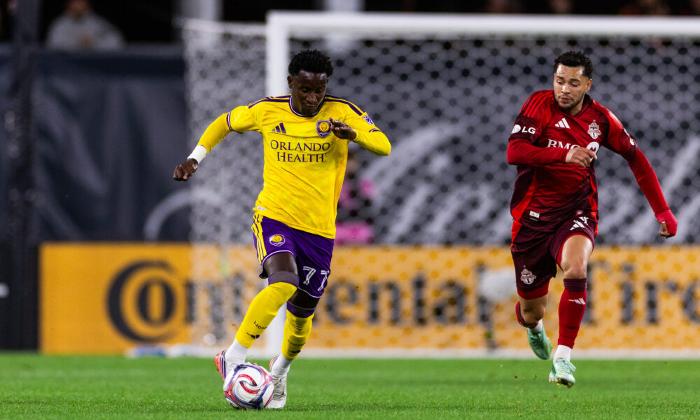 Image of Ivan Angulo racing up the field with the ball against Toronto.